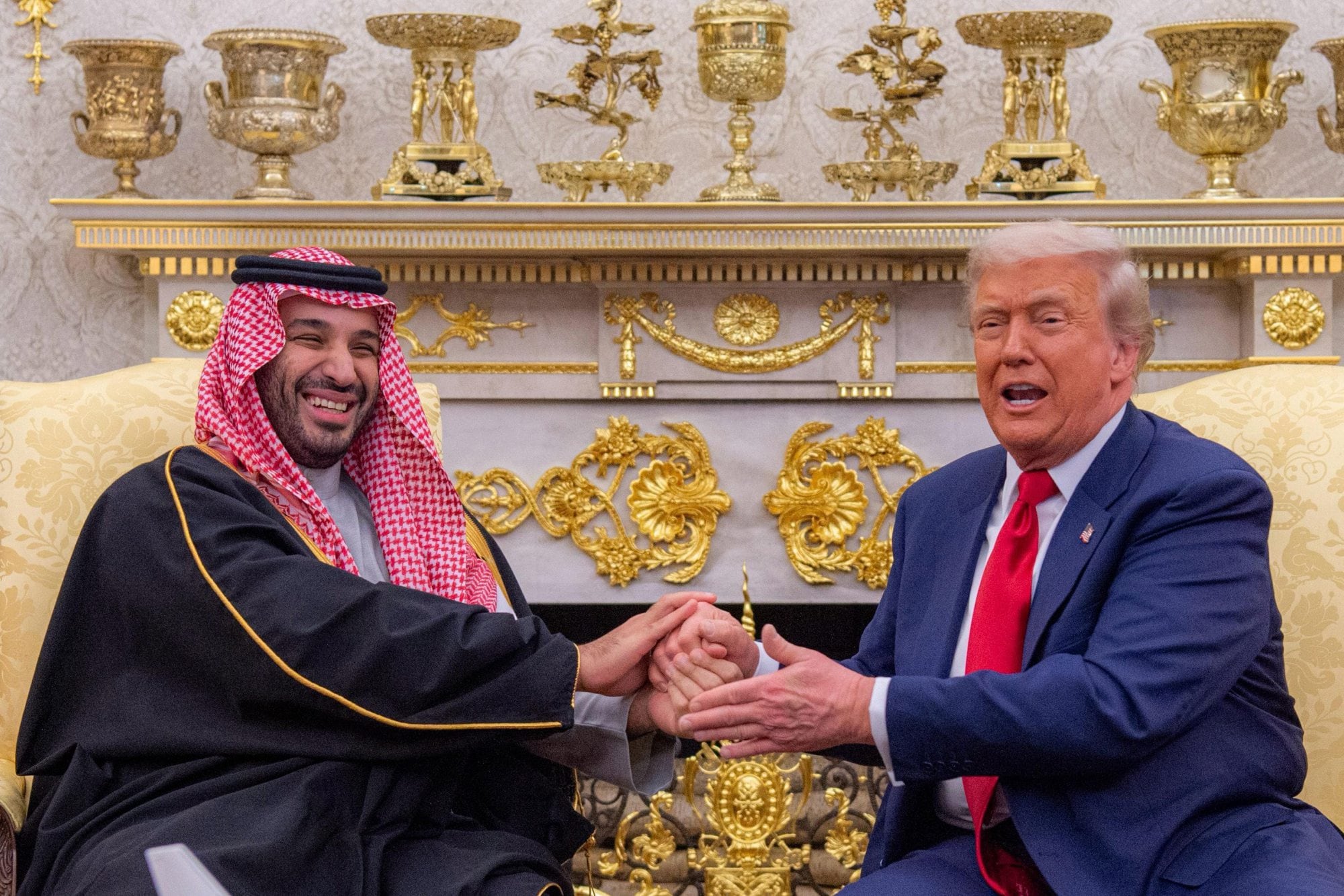 Tres razones por las que Trump encendió la alarma en su reunión con el príncipe-dictador saudita