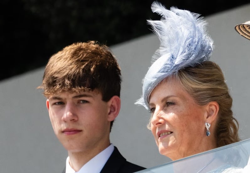 Otro nieto de Isabel II se aleja de la vida real y elige una carrera ligada al campo