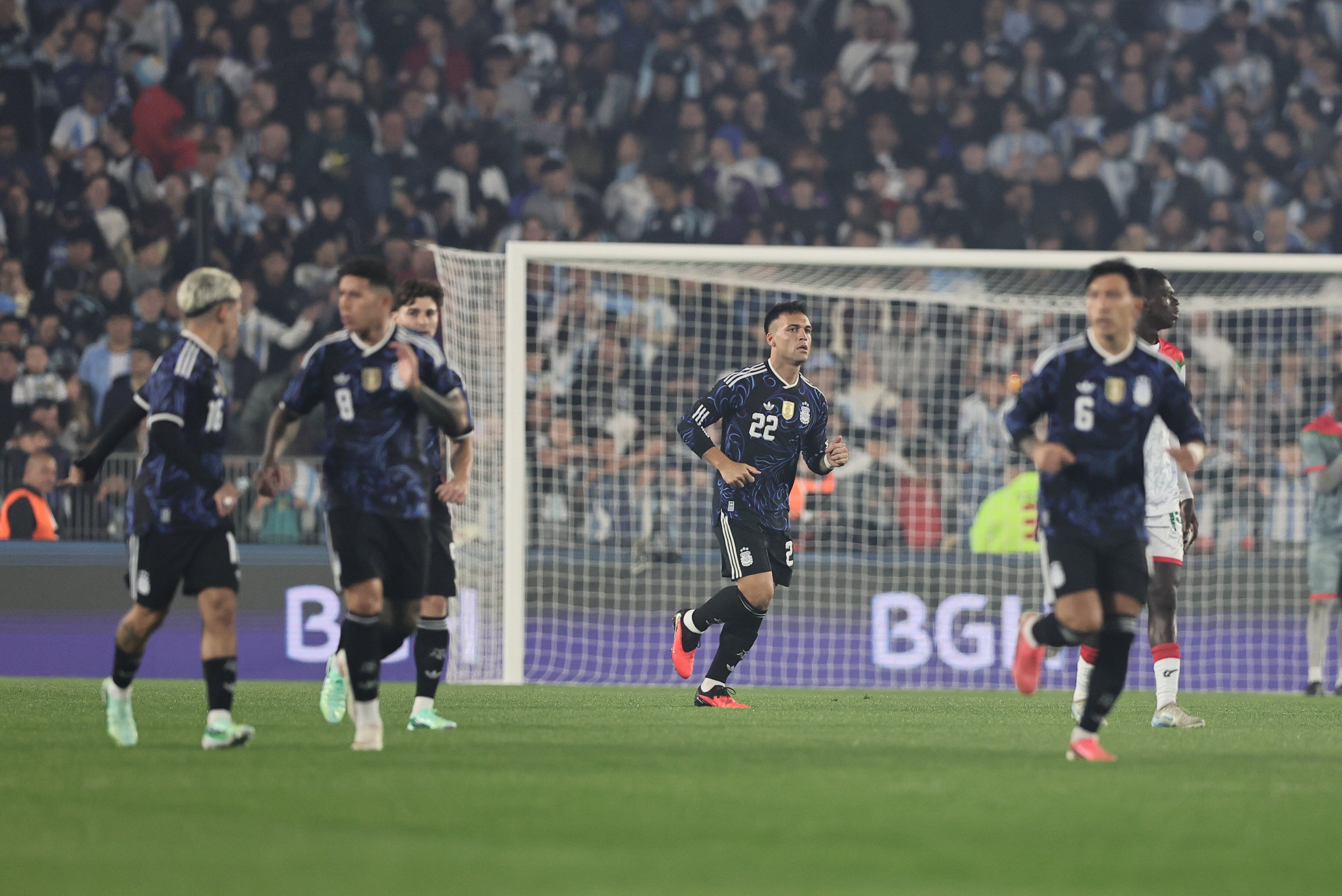 La Argentina logró un 5-0 en el primer tiempo