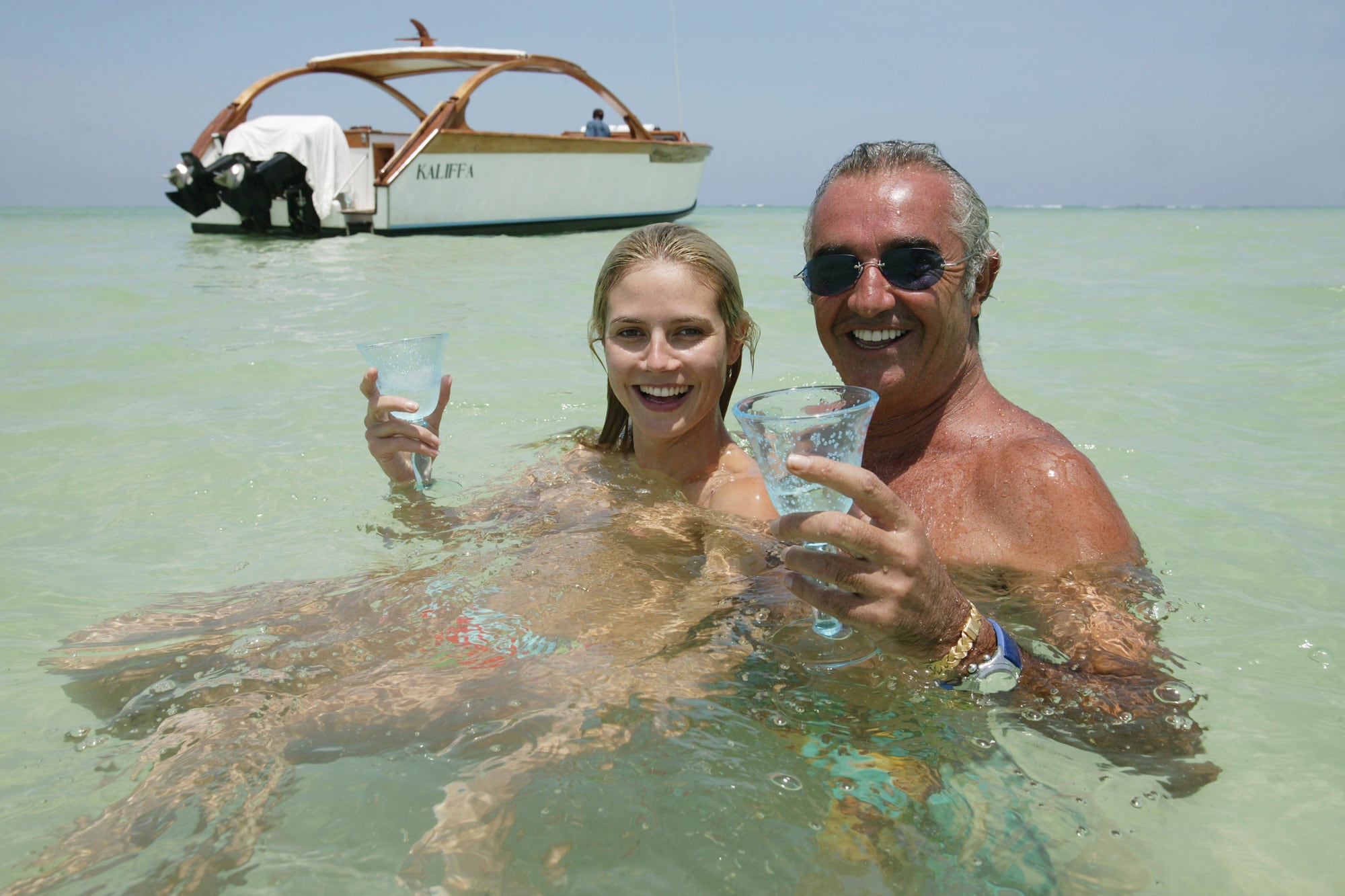 Disfrutando del mar en Kenia con Heidi Klum. Era 2003