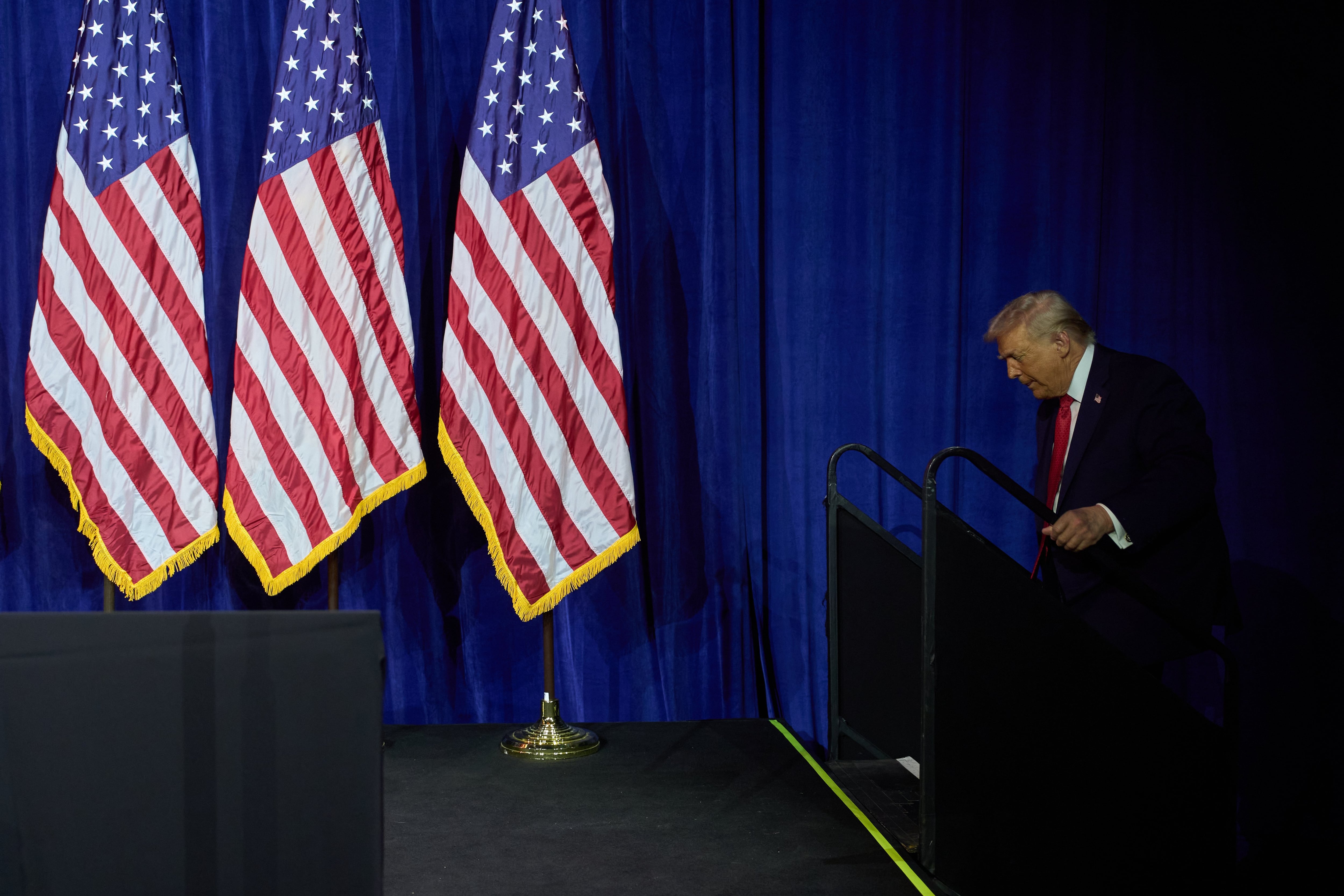El presidente Donald Trump, al llegar a un mitin con congresistas republicanos, en Washington.