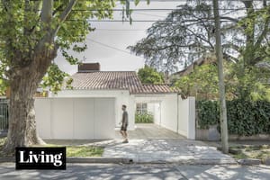 Con un presupuesto acotado y muchas ideas renovaron un chalet clásico de Florida