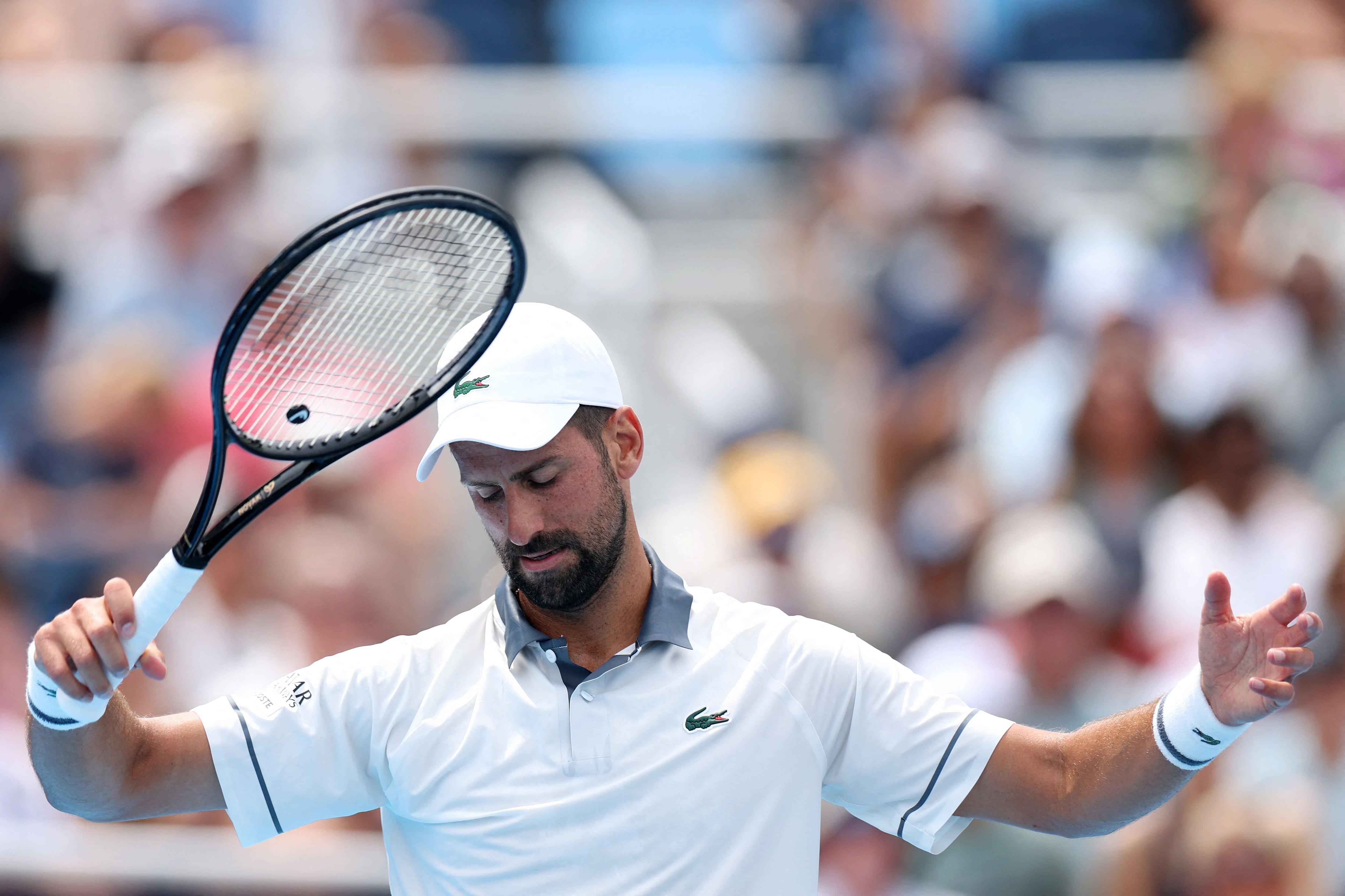 El lamento de Novak Djokovic en su partido ante Thiago Tirante, por la segunda ronda del Masters 1000 de Cincinnati