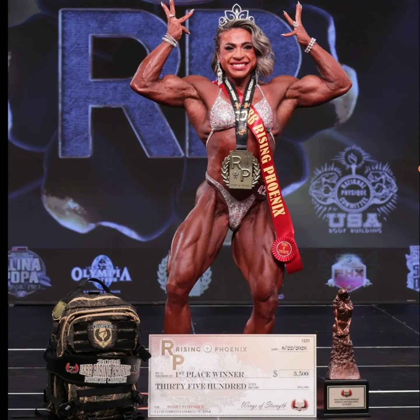 En agosto, la deportista se consagró en la categoría Women’s Physique de la competencia Rising Phoenix (Foto: Instagram @mari.gierke.ifbbpro)