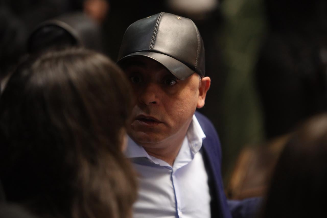 Alejandro 'Pitu' Salvatierra, legislador porteño de Fuerza por Buenos Aires, denunció los operativos de desalojo en la ciudad y acusó a Jorge Macri de creerse