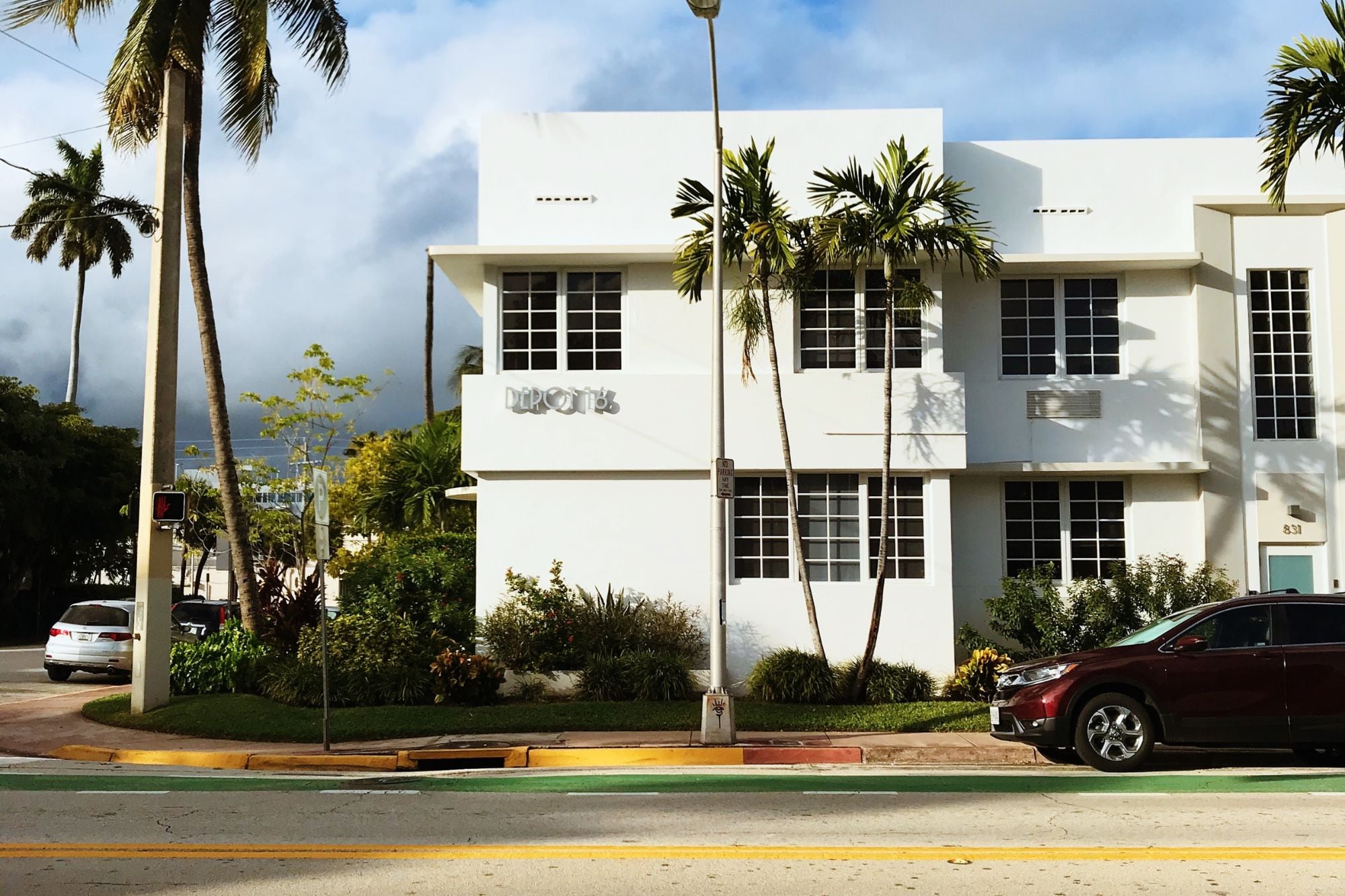 El precio promedio por vivienda en Miami es de US$524.600. Sin embargo, en lugares como Jacksonville el valor es significativamente menor con US$280.200