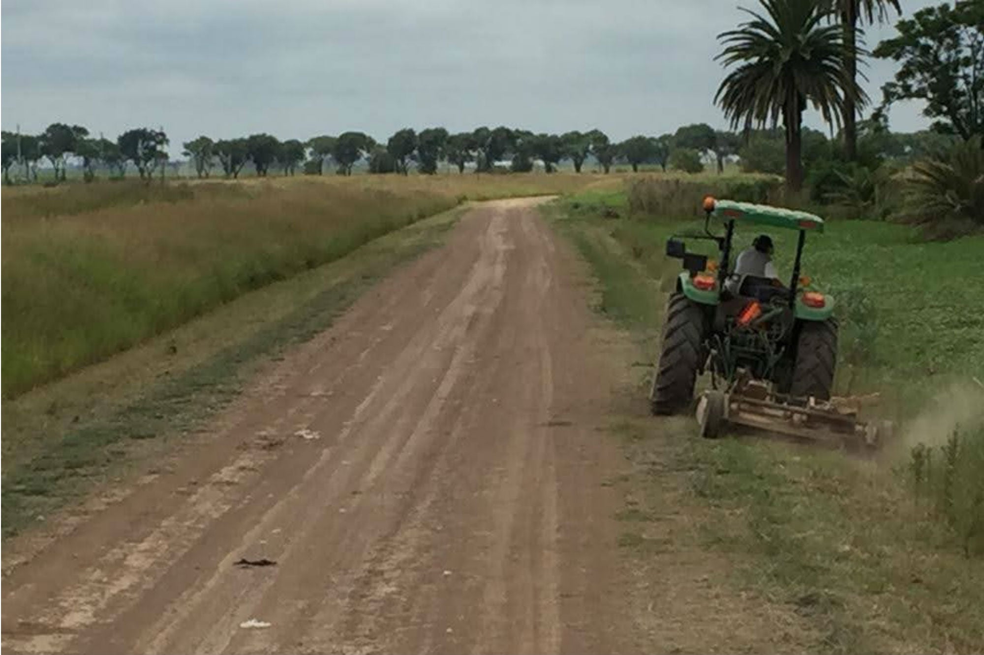 Según datos de la provincia, en Santa Fe existen unos 60.000 kilómetros de caminos rurales