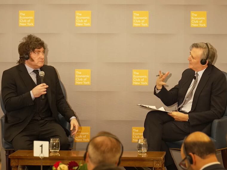 Javier Milei durante la entrevista en The Economic Club