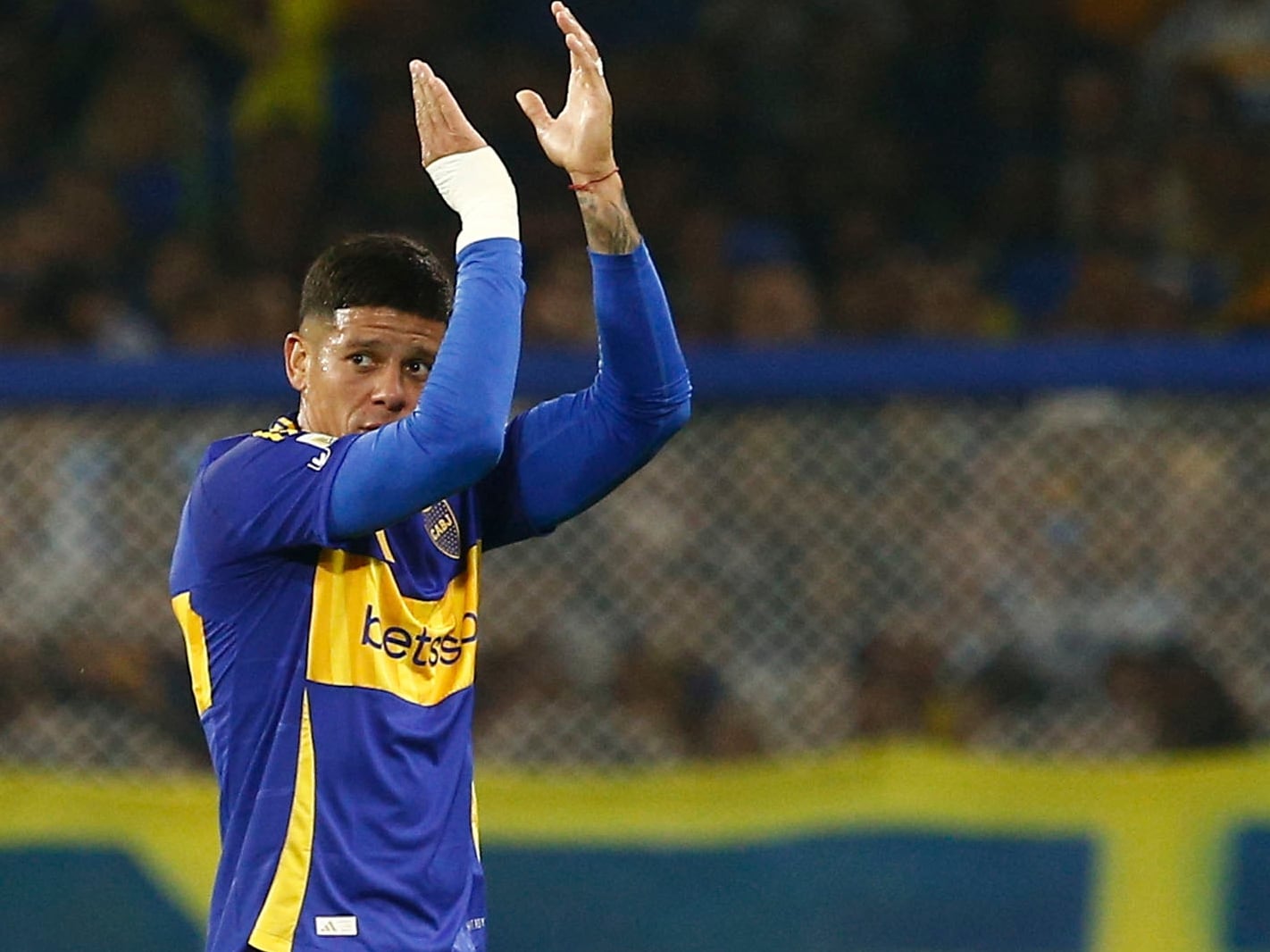 La despedida de Rojo de Boca es en silencio y lejos de la Bombonera