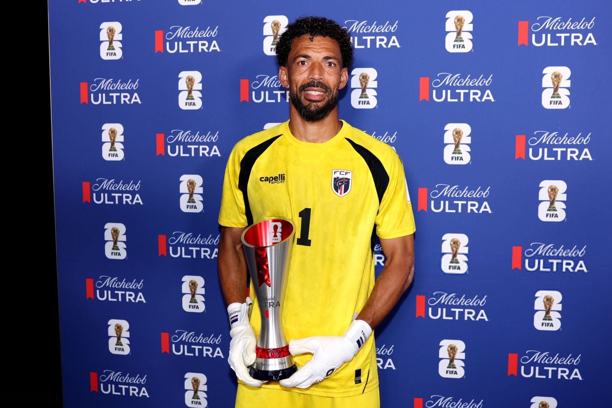 Vozinha se llevó el premio al jugador del partido tras el 0-0 contra España