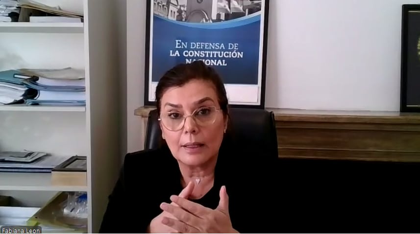 La lucha contra la corrupción y el valor de no ceder