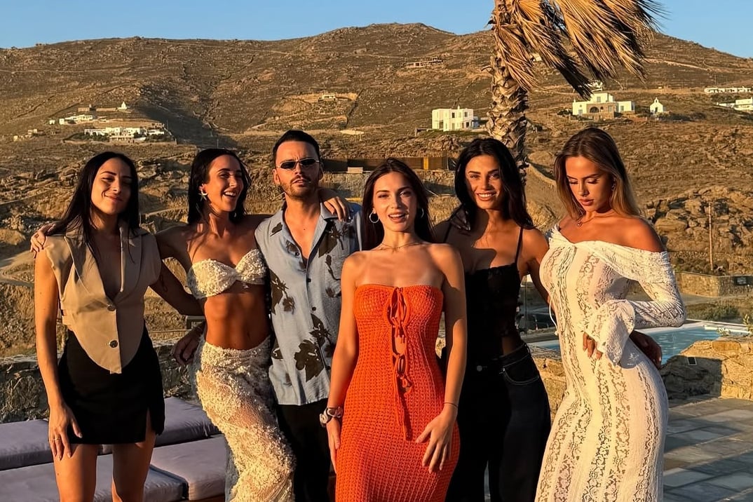 Buttini y Deborah Ronchi, dos de los dueños de la agencia.