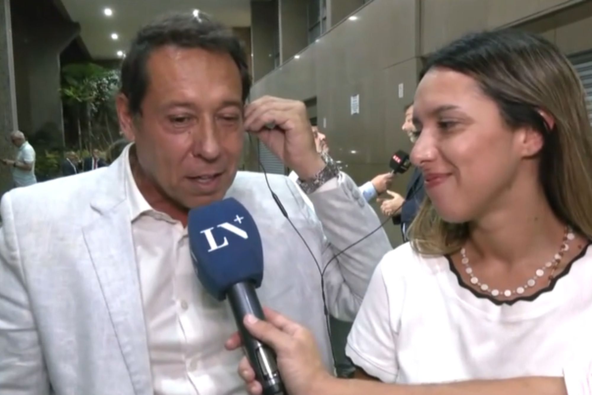 Tras la audiencia, Agostina Páez y su padre hablaron con LN+