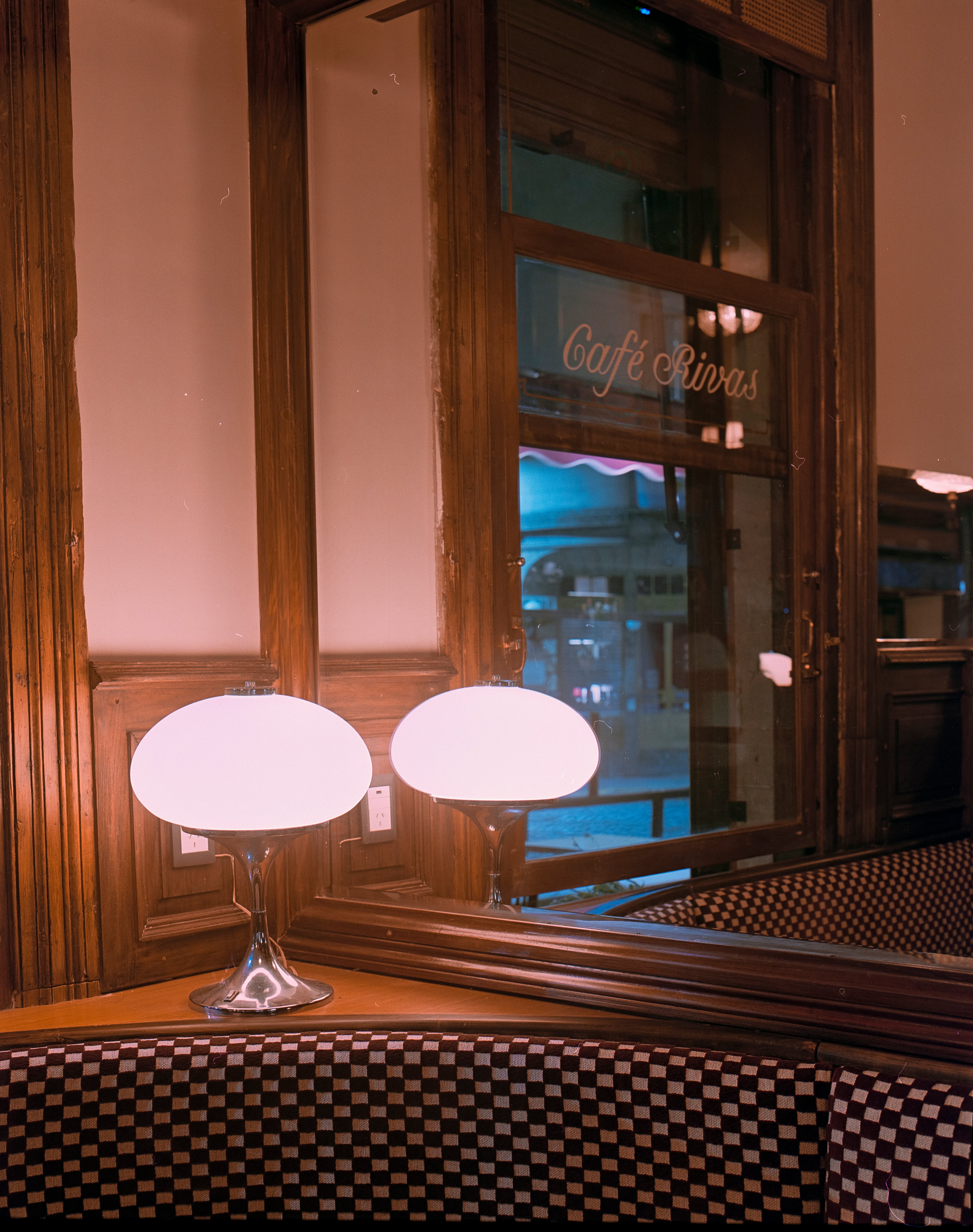 La recuperación de Café Rivas miró la nostalgia como método arquitectónico