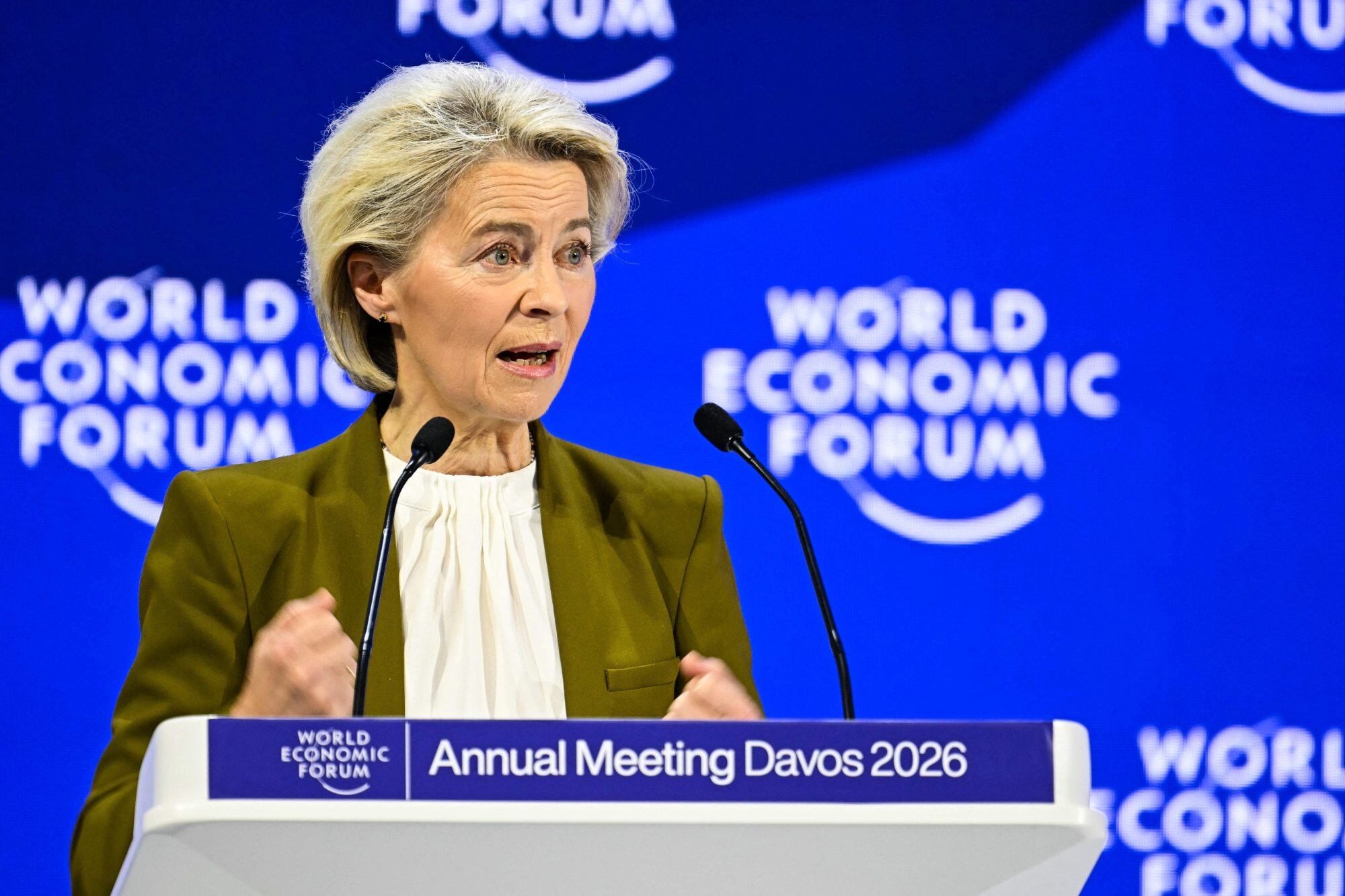 La presidenta de la Comisión Europea, Ursula Von der Leyen, durante la reunión anual del Foro Económico Mundial (FEM) en Davos, el 20 de enero de 2026