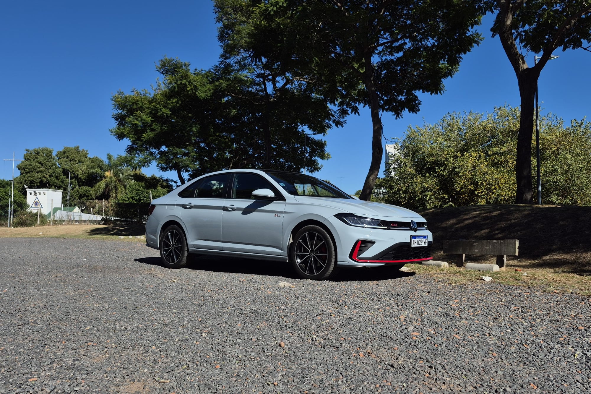 Así es uno de los autos más picantes del mercado argentino que bajó su precio