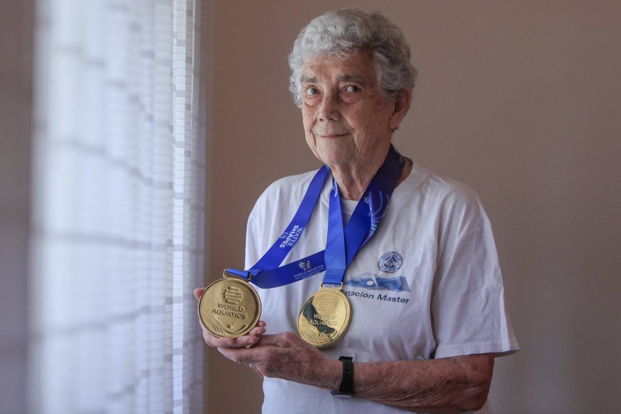 A Los 90 Años, Elena Placci Triunfa En Natación Master Y Inspira Al Mundo