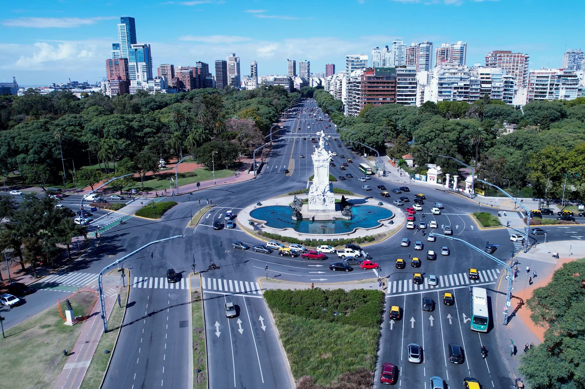 Esta rotonda porteña cuenta con semáforos