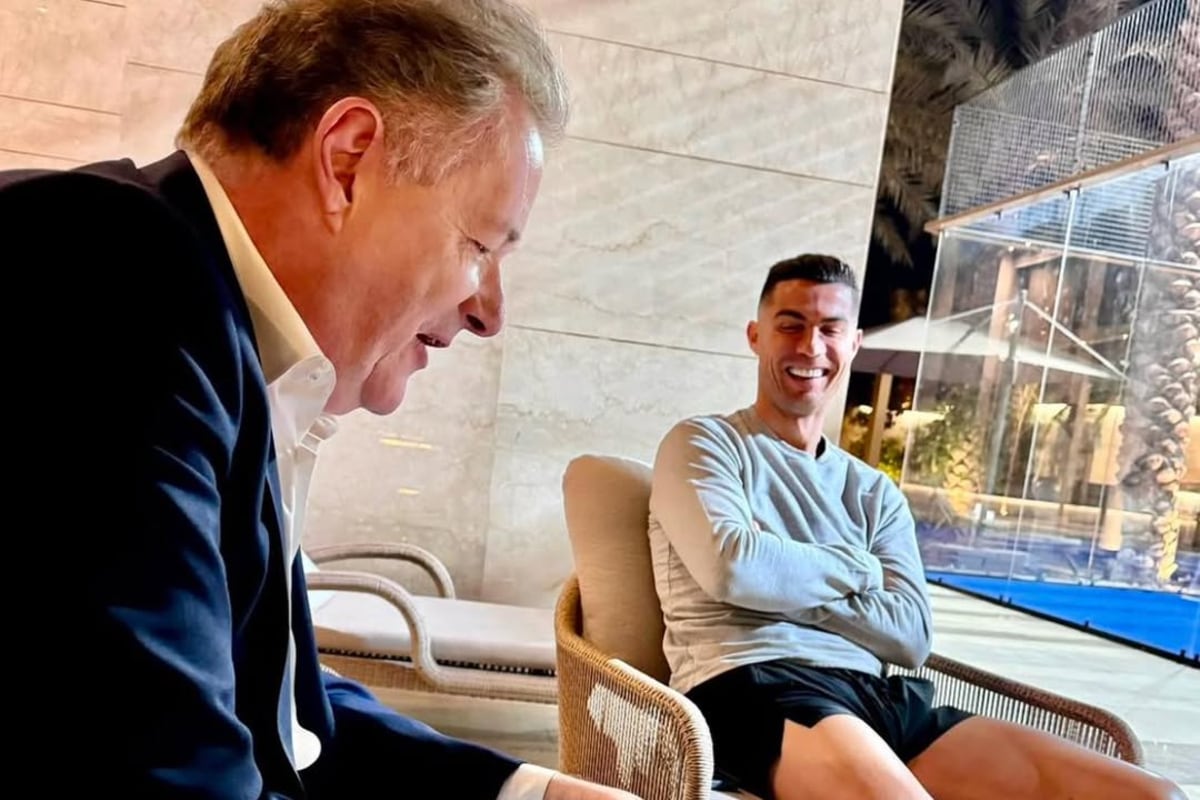 En el ámbito deportivo, Morgan mantiene una relación cercana con el futbolista portugués Cristiano Ronaldo