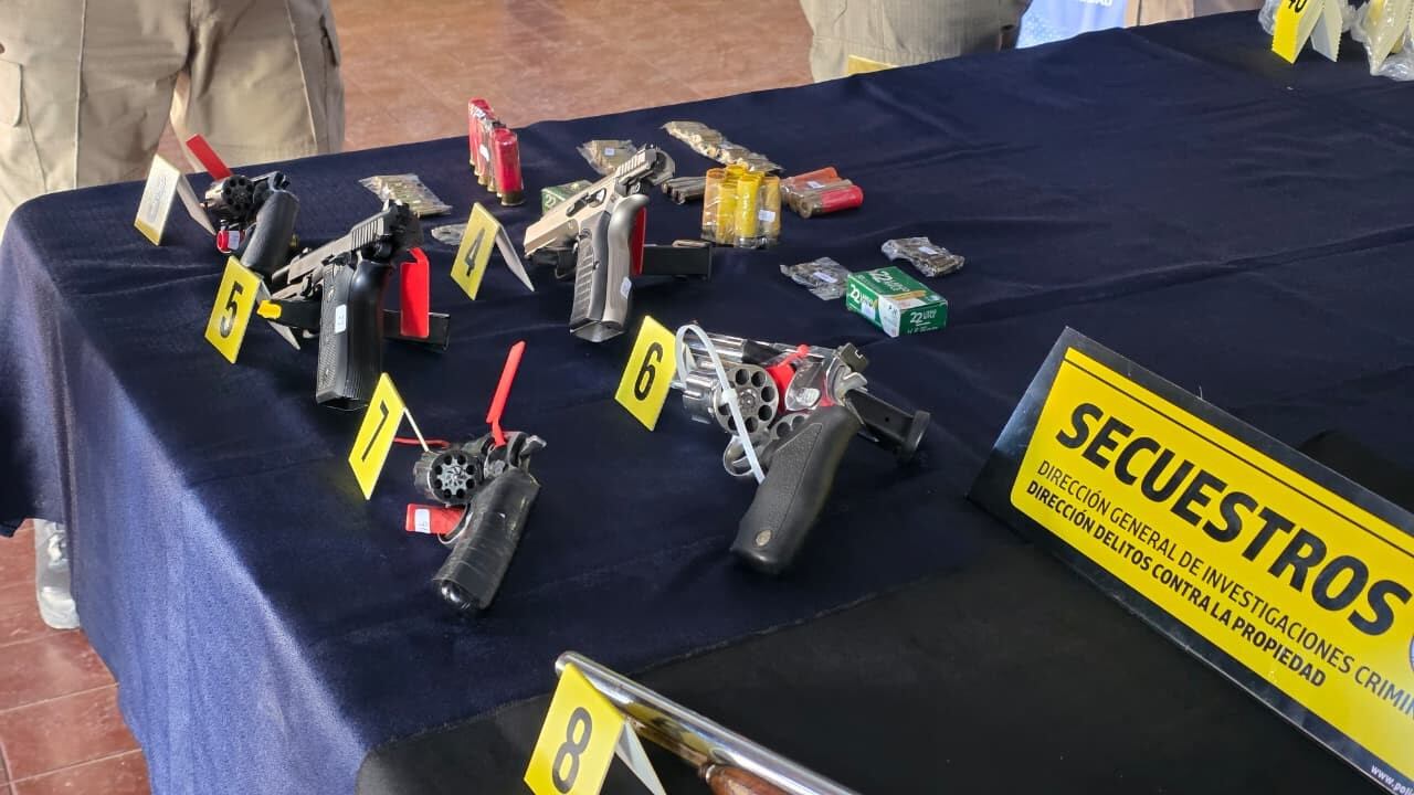 Alquiler y venta de armas a través de las redes: un megaoperativo en Córdoba dejó expuesto el circuito ilegal