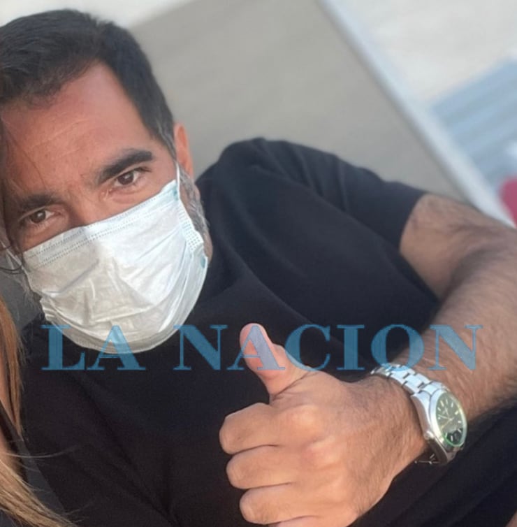 Facundo Leal con un Rolex en su muñeca