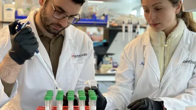 Los especialistas señalan que una vez que se da la mordedura, es necesario obtener información sobre qué centros médicos en el área tienen el antídoto adecuado