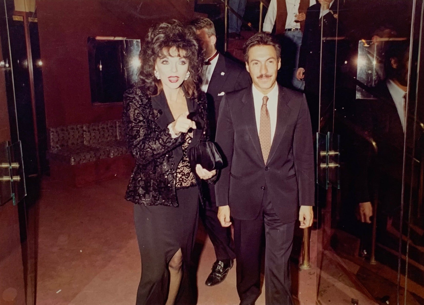 Mañas cuenta que cuando trajo a Joan Collins a la Argentina se fueron a tomar un té a Santa Fe y Callao: