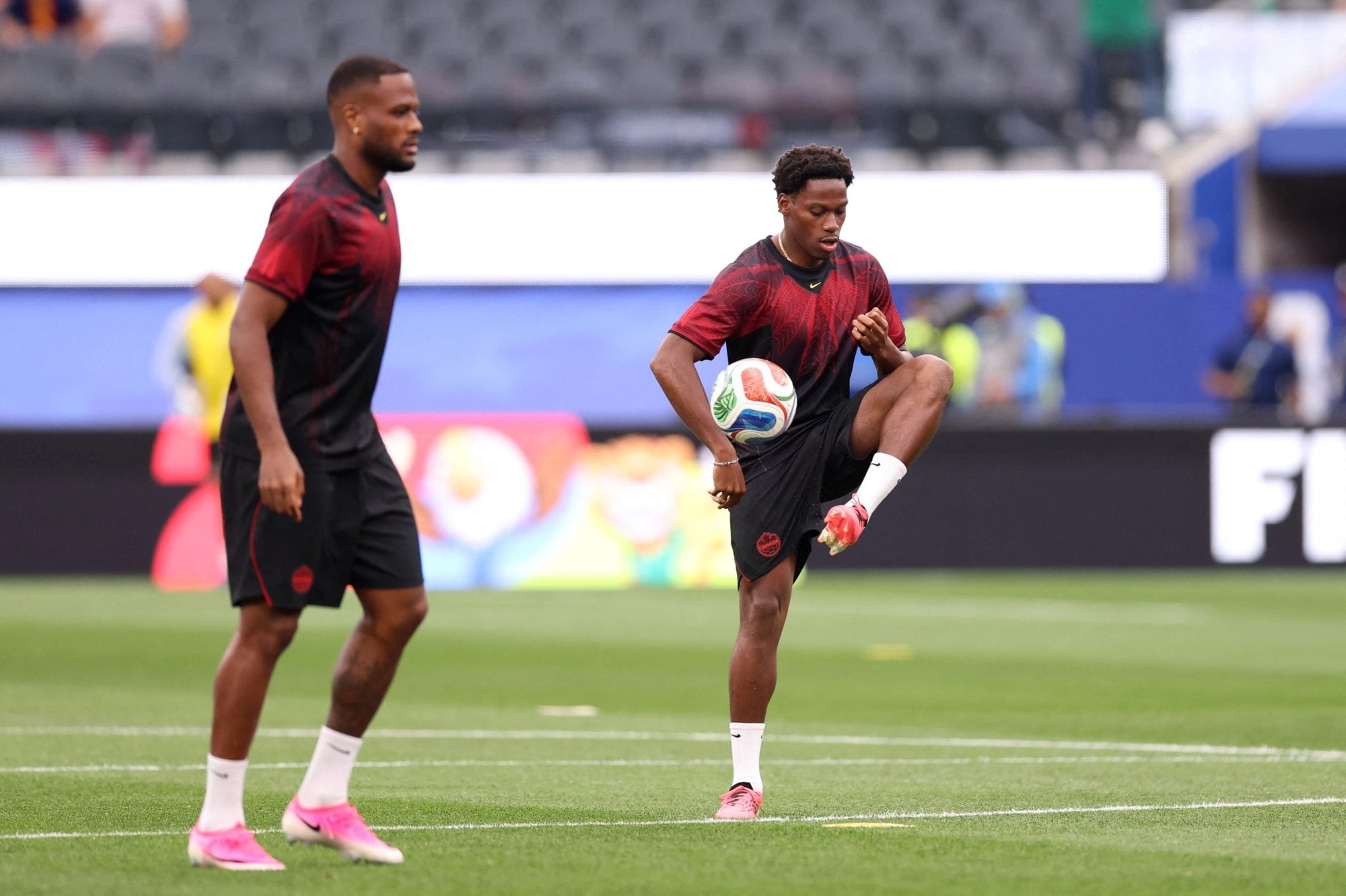 Sudáfrica vs. Canadá: comenzó el primer partido de dieciseisavos del Mundial.