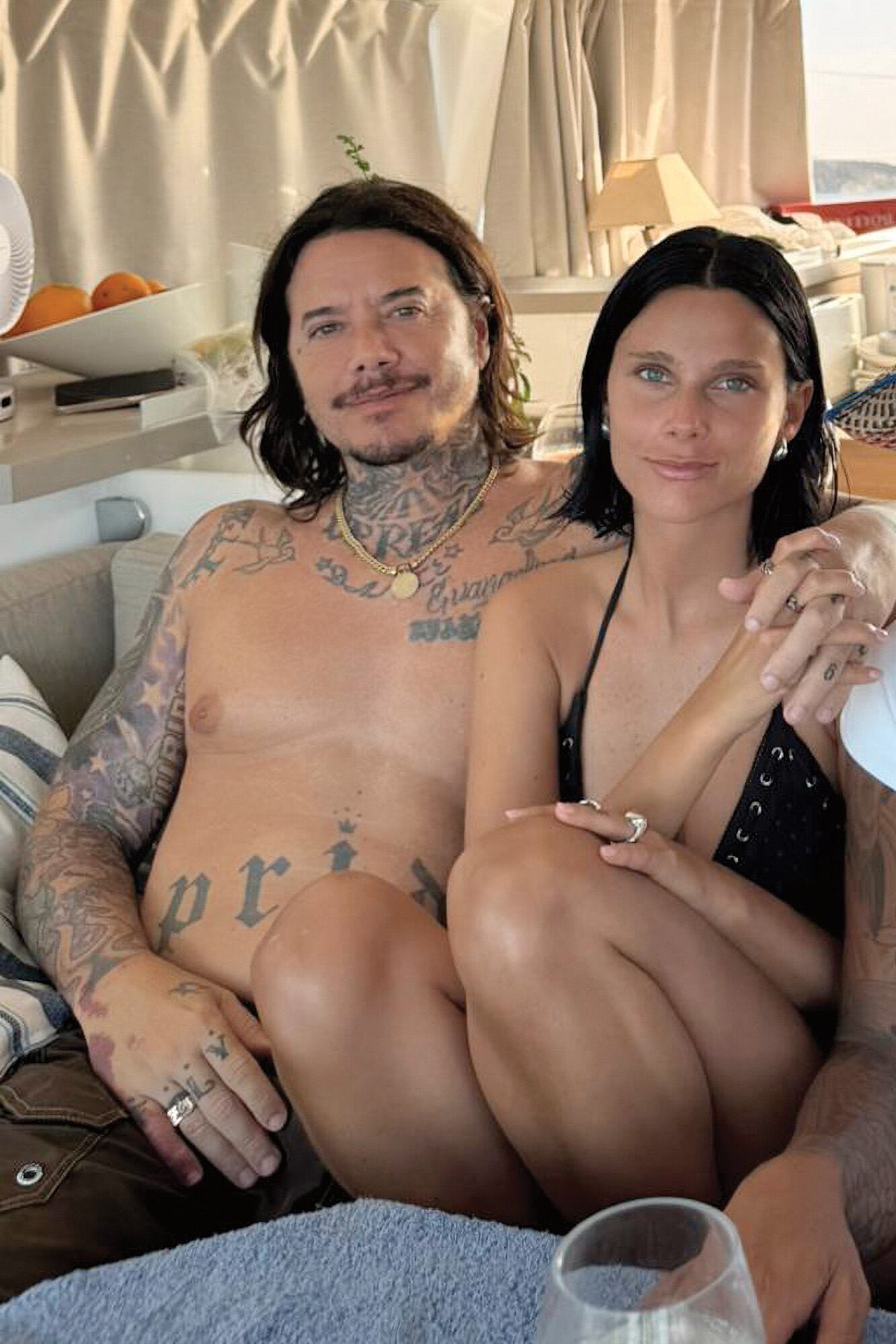 Enamorados
desde mediados de 2024 (se conocieron en las grabaciones de la serie