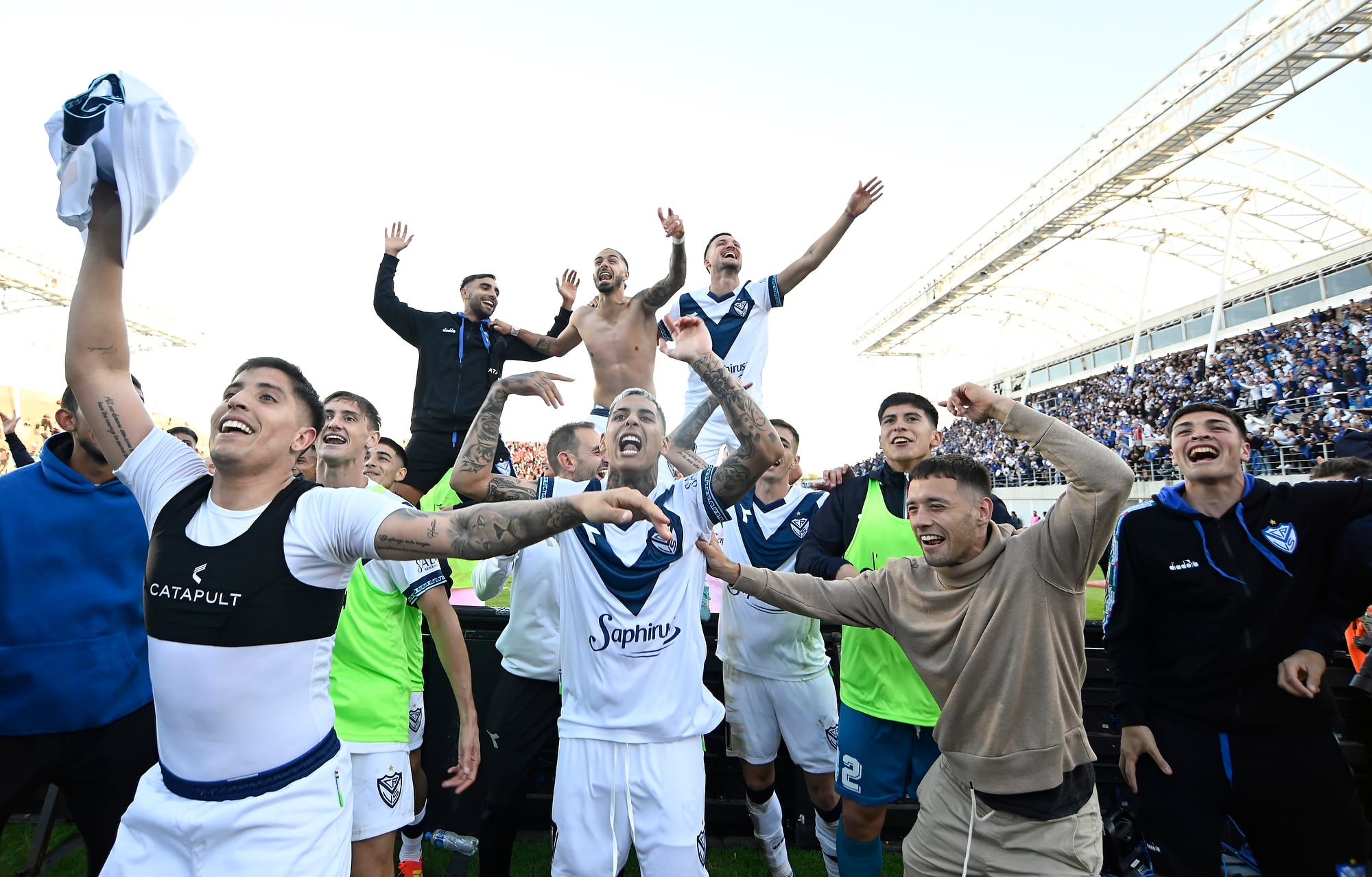 Vélez: una lección de resiliencia para ganarle a Argentinos en los penales y llegar a la final de la Copa de la Liga