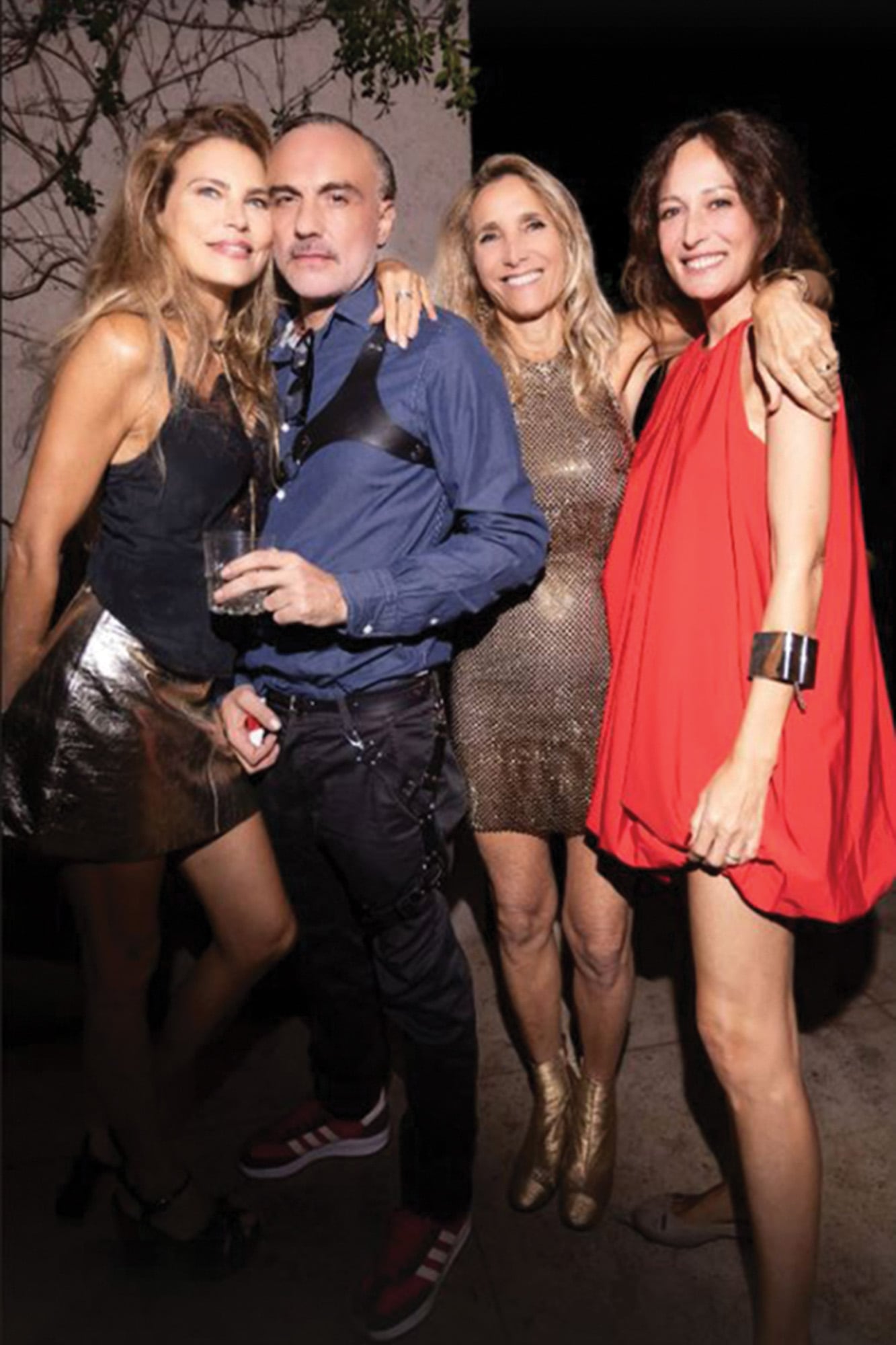 Julieta Kemble, Grego Funes, Ioia Puig
y Abril Pereyra Lucena