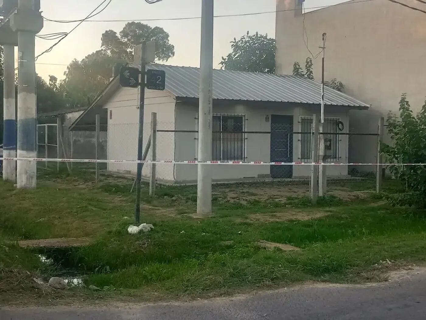 Misterioso caso en La Plata: encontraron muerto a un jubilado en su casa con heridas en la cabeza