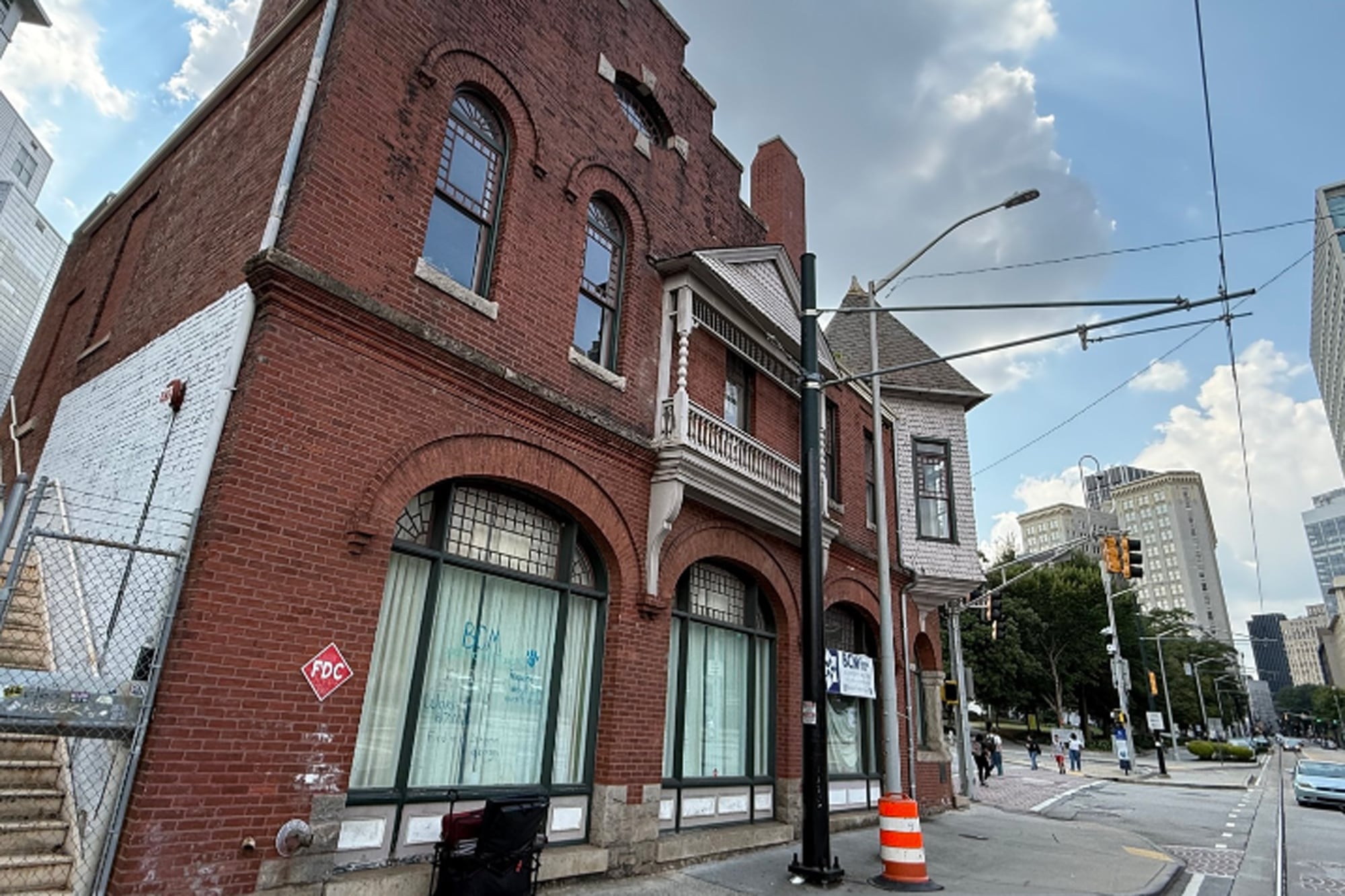 Jeff Notrica adquirió una vivienda histórica en Atlanta por US$1 millón