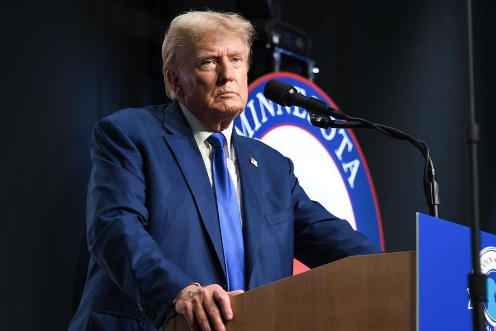 Donald Trump trató de “trastornado”, “demente” y “enfermo” a De Niro