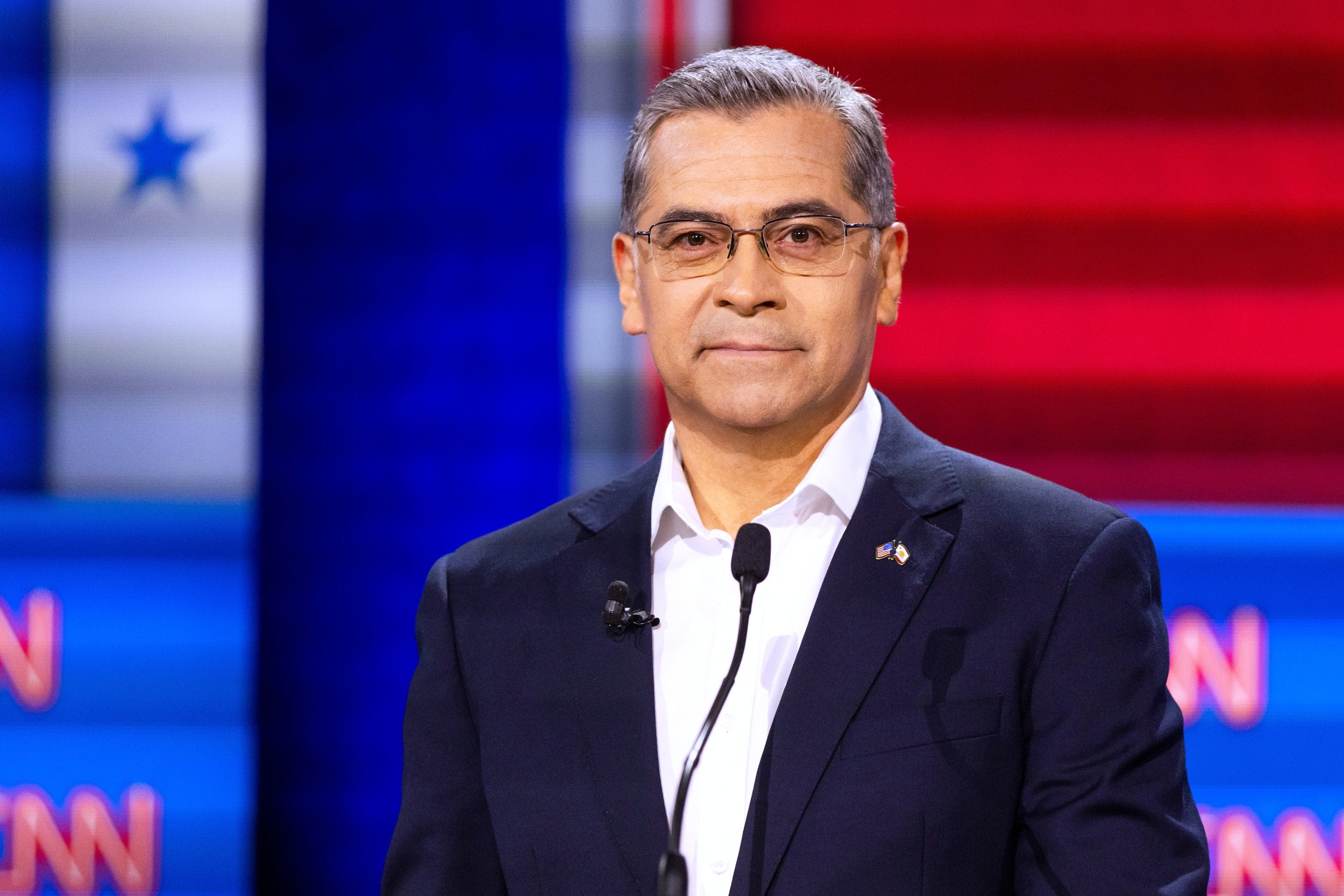 Xavier Becerra aparece como uno de los nombres más fuertes de la interna demócrata