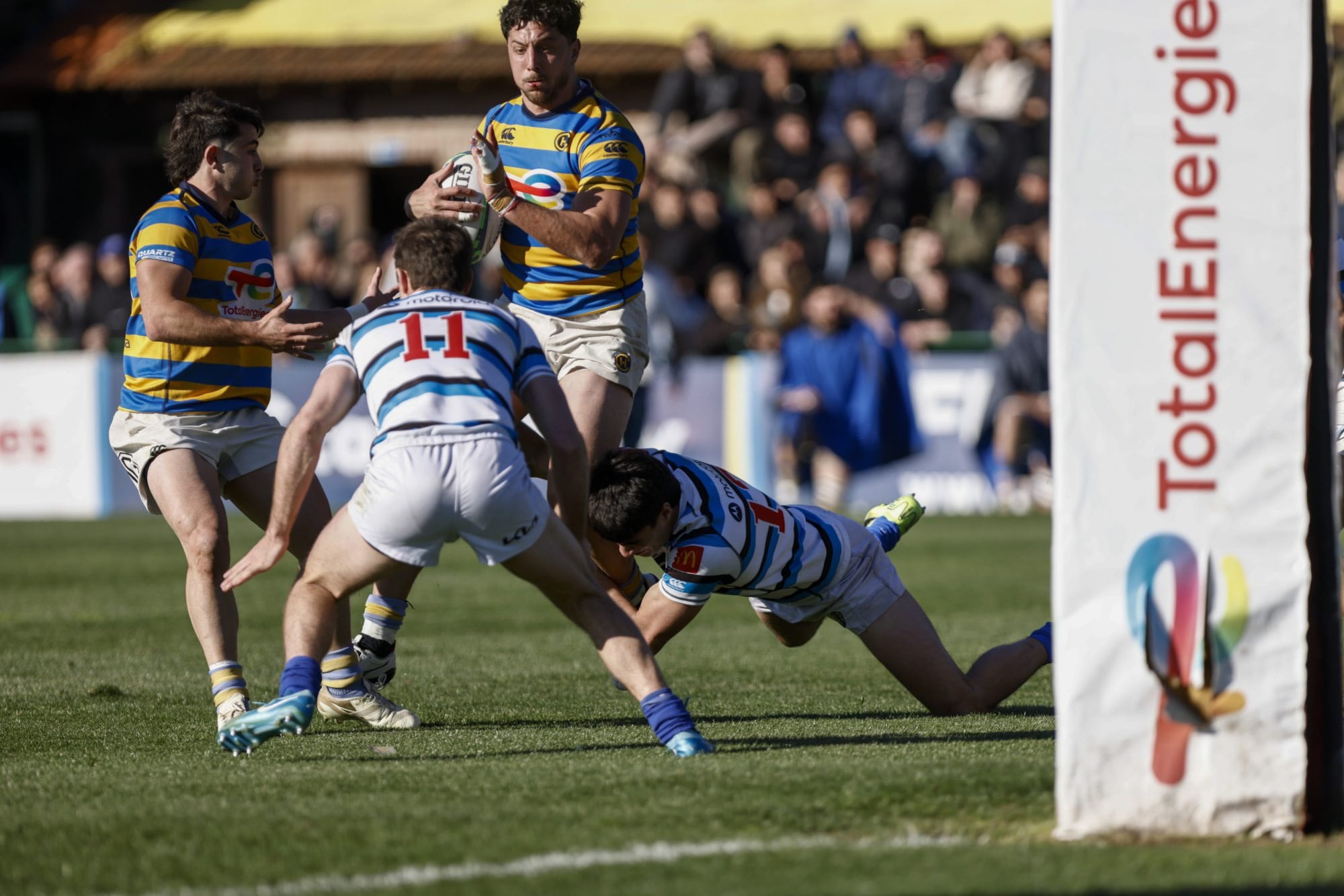 Hindú, que recibirá a Rosario, tiene ventaja sobre SIC, que será local contra Buenos Aires Cricket & Rugby, antes de la última fecha regular del Top 14, que determinará el último clasificado para los playofs.