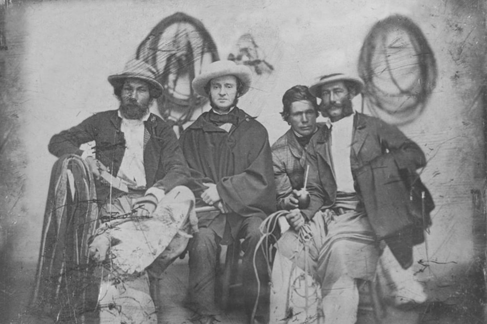 A una hora de Buenos Aires: el pueblo sin acta de fundación que guarda un tesoro religioso y misterios sin resolver