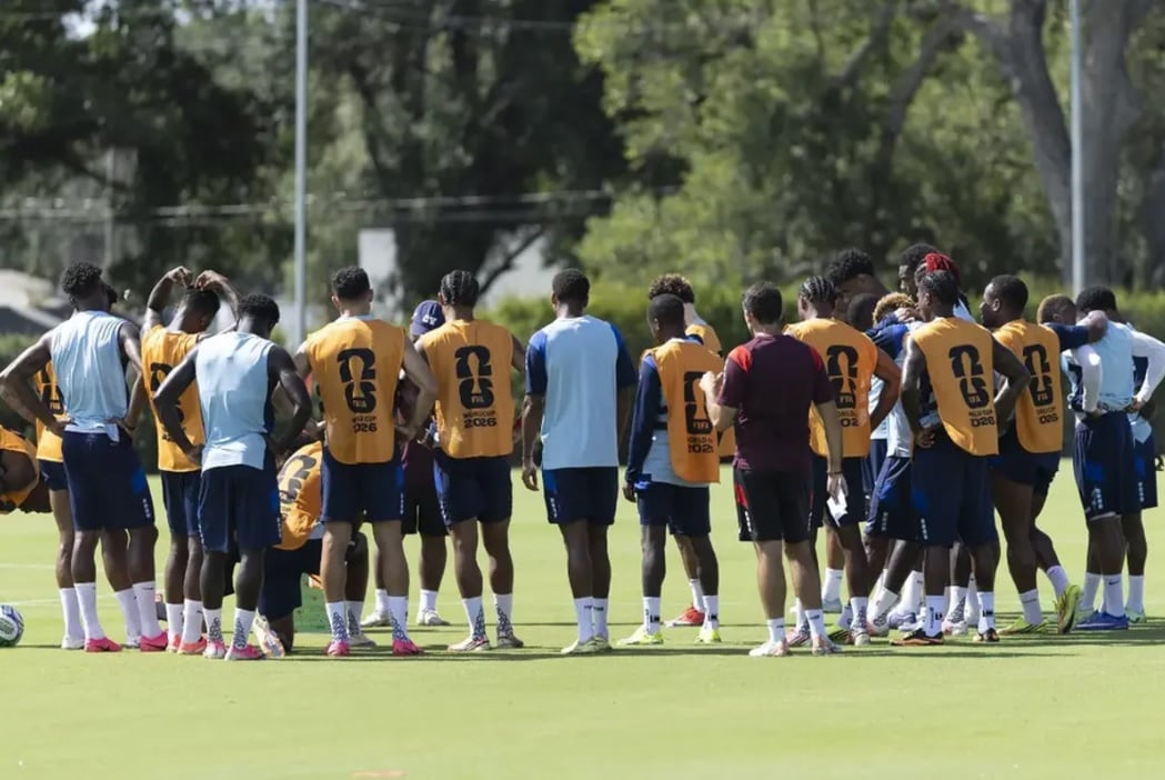 El miércoles, el plantel Cabo Verde realizó la última práctica en el complejo Waters Sportsplex de Tampa antes de viajar a Miami