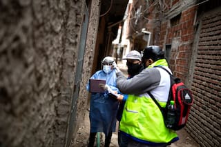 Los contagiados de las villas se quejan por las condiciones de aislamiento