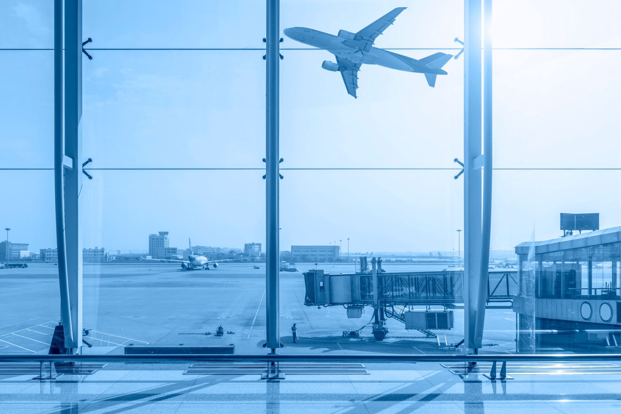 La resolución exime de impuestos a la importación de ciertos productos que ayuden frente a la crisis energética