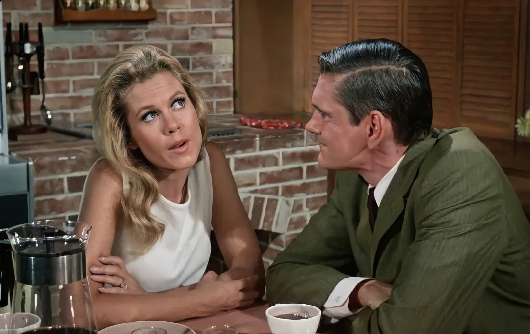 La actriz junto a Dick York, quien interpretó a Darrin durante las primeras cinco temporadas y luego fue reemplazado por Dick Sargent (Foto: Instagram/@
infinityelizabethmontgomery)