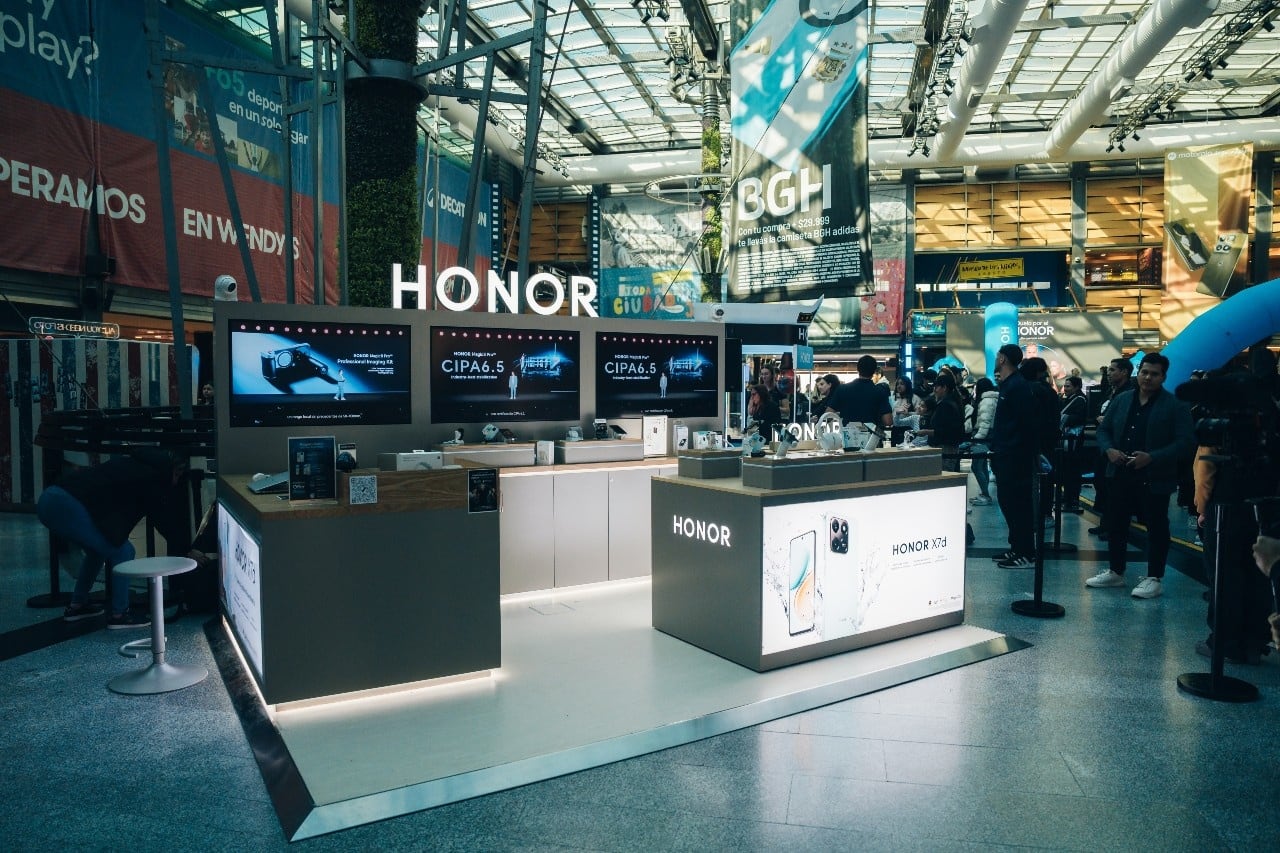 Las marcas de tecnología vuelven al retail