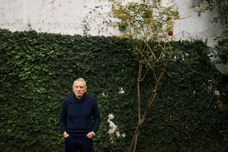 “Todos tenemos una sombra”: Sergio Sinay vuelve al policial negro