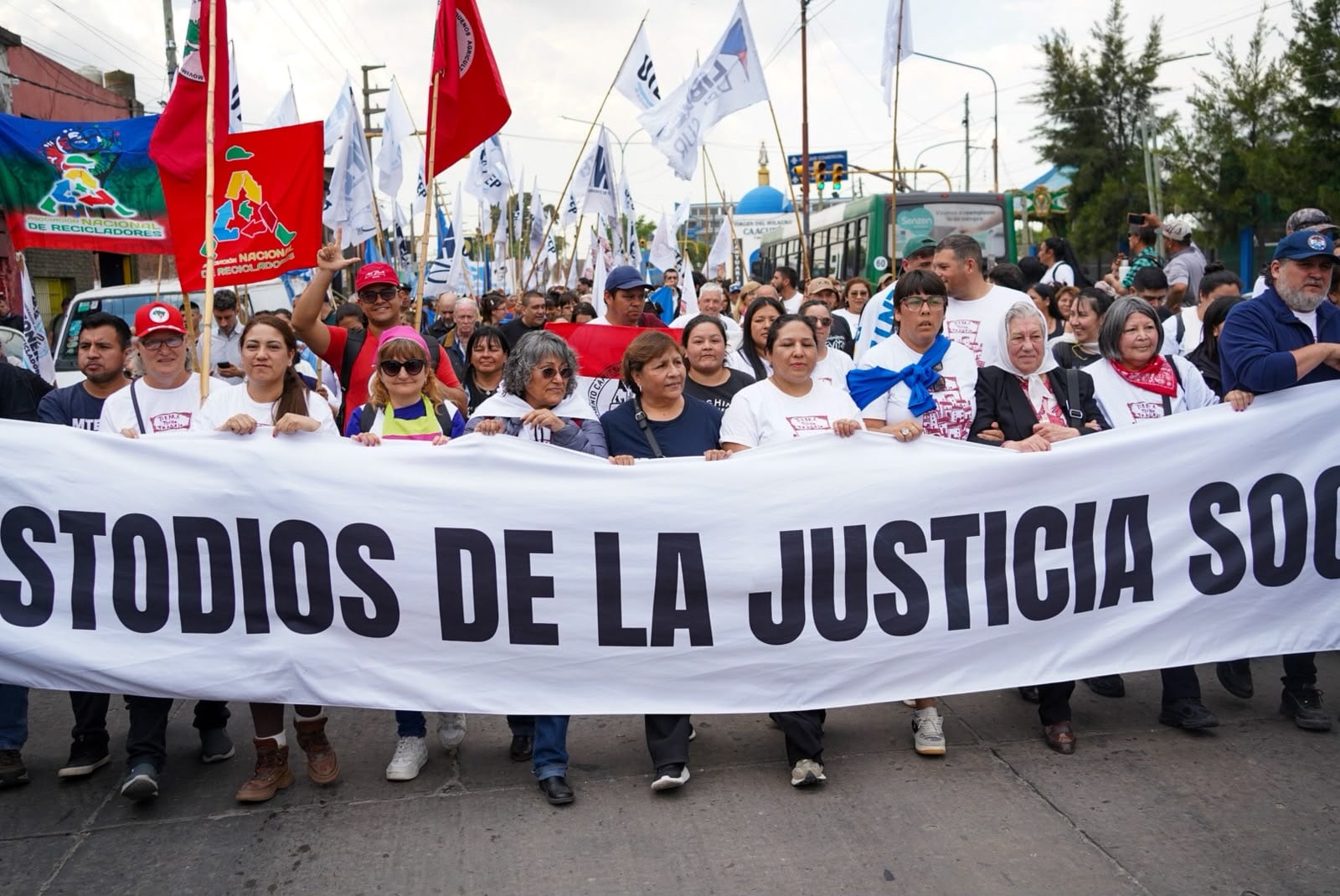 Los movimientos populares participaron del encuentro regional en La Matanza