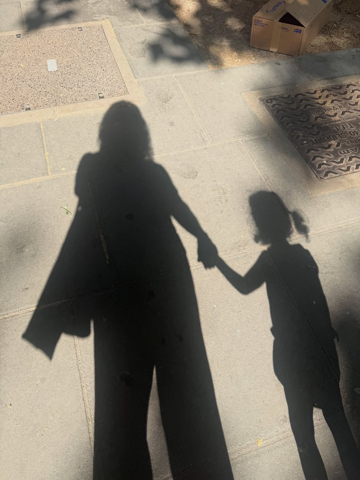 La artista también mostró momentos de su vida cotidiana junto a sus otros hijos