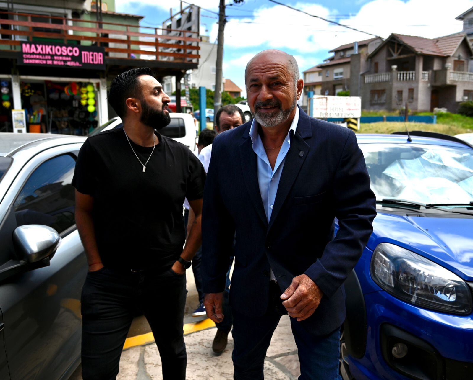 Mario Secco, intendente de Ensenada, en Villa Gesell; pidió que Kicillof desdoble la elección del calendario nacional