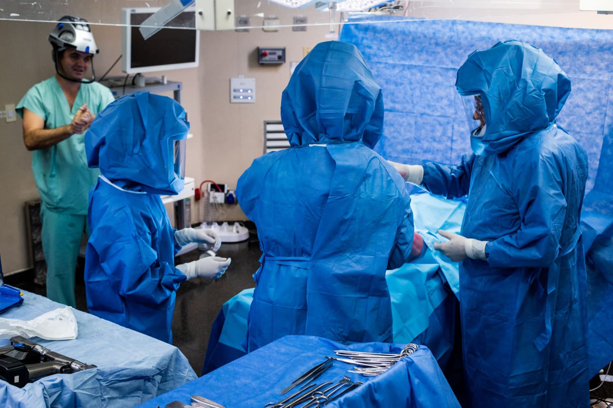 El quirófano con flujo laminar, una tecnología de filtrado constante de aire que reduce riesgos infección en cirugías prolongadas