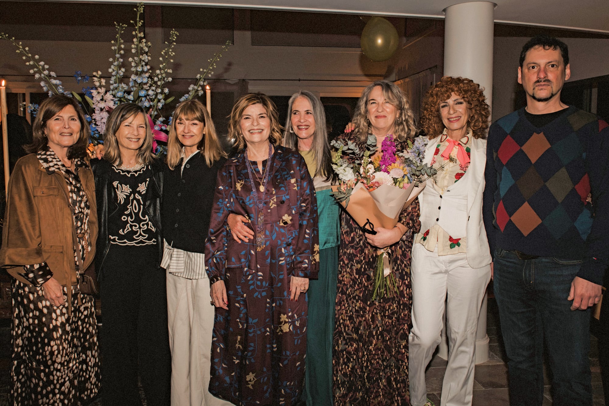 María Susana y Vicky Correa Ávila, Carola Reyna, Teresa, Flavia Aberg Cobo, Vero Elizalde, Silvana Sosto y Leo Alvarez