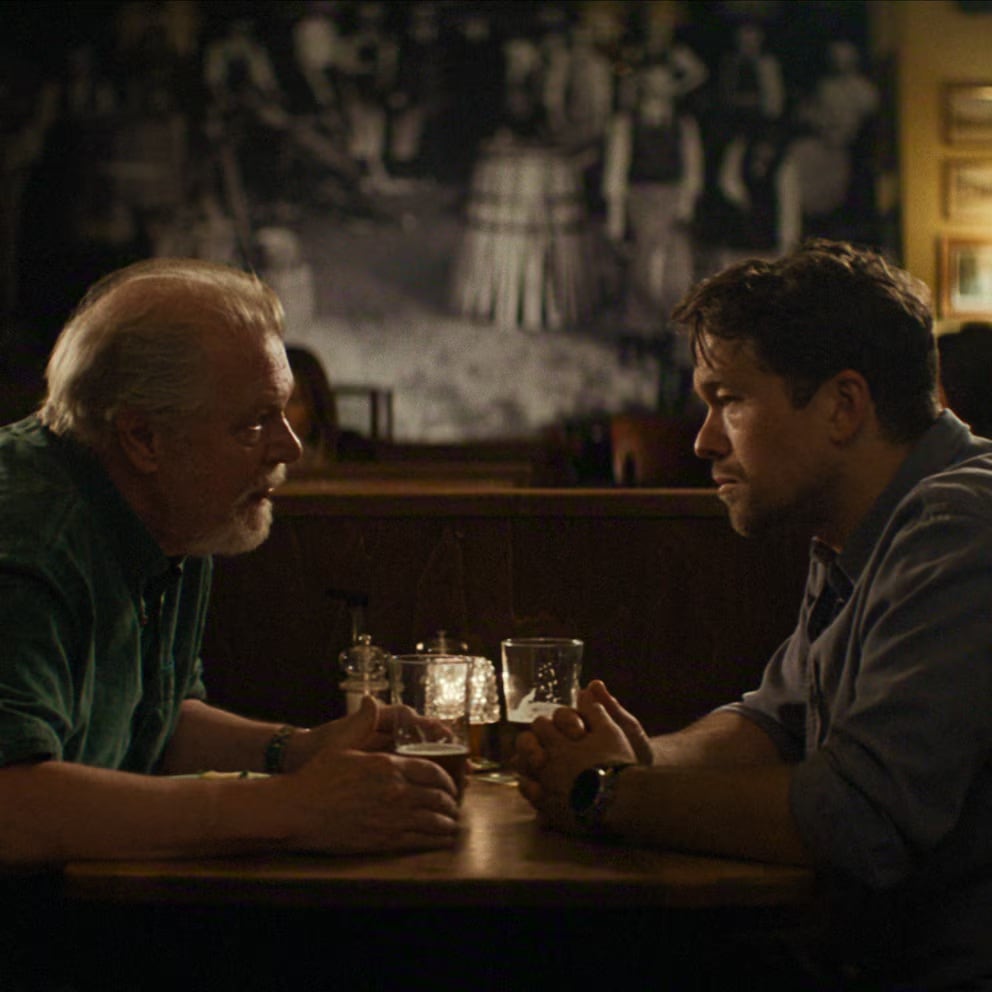 Para resolver la investigación y atrapar al responsable antes de que vuelva a atacar, el detective Thomas Berg se ve forzado a trabajar codo a codo con su padre Alfred Berg (Foto: Netflix)