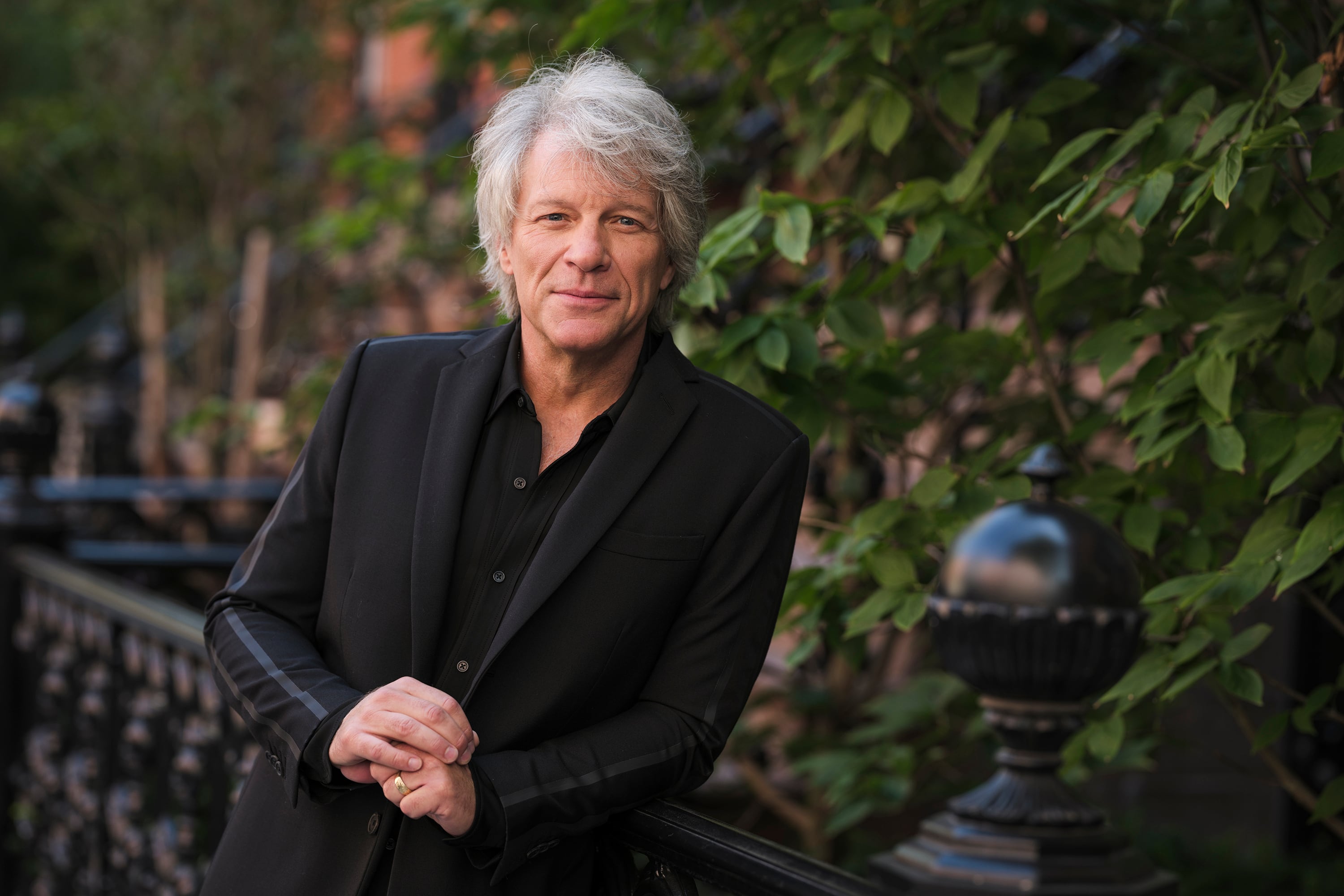 ARCHIVO - Jon Bon Jovi posa para un retrato en Nueva York, el 23 de septiembre de 2020, para promover su álbum